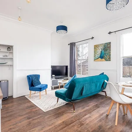 Modern, Romantic Apartment In York - Pass The Keys Exterior photo